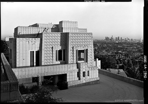 Ennis House Entry • HABS