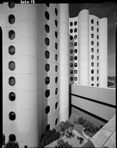 Good Samaritan Hospital by Bertrand Goldberg • HABS Photograph